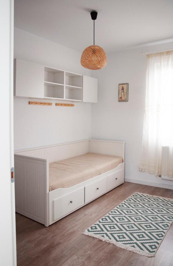 Elis Apartment By Oasis Homes Oradea Ngoại thất bức ảnh